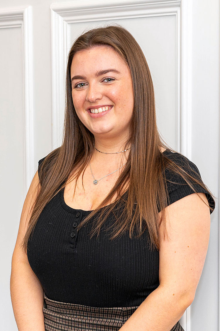 Mhairi Lee